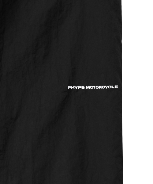 PHYPS MOTORCYCLE（フィップスモーターサイクル）の「[キムガンジ x ピップスモーターサイクル] ベーシックロゴナイロン トラックパンツ ブラック（スウェットパンツ・メンズ・その他・SMALL/MEDIUM/LARGE/X-LARGE）」の10枚目の写真