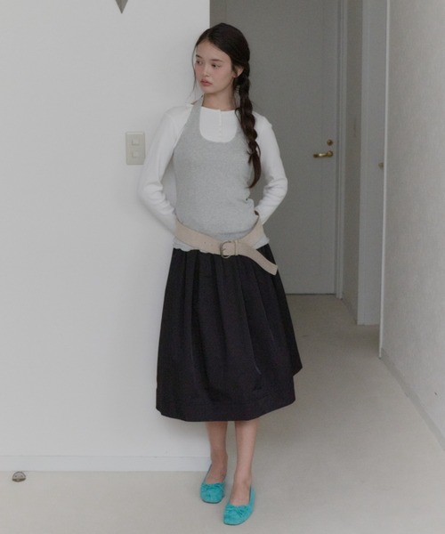 GIUNON(ジウノン)の「hem mellow holter neck tops / ヘムメロウホルターネックトップス(Tシャツ/カットソー・レディース・イエロー/ミント/ブラック/レッド/グレー・FREE)」の7枚目の写真