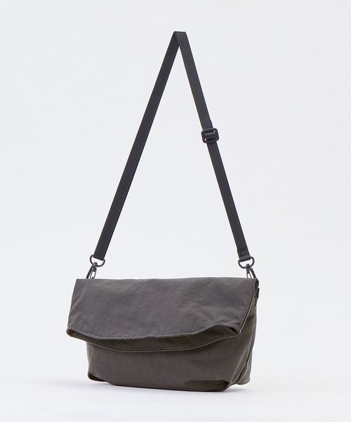 NESK(ネスク)の「【NESK】ショルダーバッグ NS-026A(ショルダーバッグ・メンズ・オレンジ/グレー/ブラック/ベージュ・FREE)」の2枚目の写真
