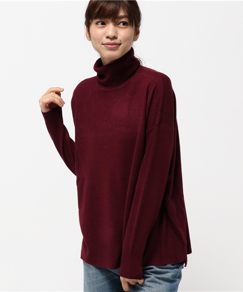 Pierrot（ピエロ）の「リッチカシミアタッチ オーバーサイズ タートルニット（ニット/セーター・レディース・ボルドー/杢グレー/グレイッシュベージュ/キャメル/ネイビー・L/M）」の17枚目の写真