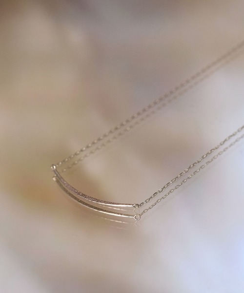 JUPITER（ジュピター）の「【K10】ゴールドラインネックレス/ムーン<41～43.5cm長さ調整可能>（ネックレス・レディース・ゴールド・FREE）」の12枚目の写真