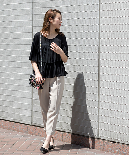 NATURAL BEAUTY BASIC（ナチュラルビューティーベーシック）の「【JJ 12月号掲載】マルチウォレットショルダーバッグ（ショルダーバッグ・レディース・ダークベージュ/ブラック/ベージュ系その他/ピンク/ブラック系その他・ﾌﾘ-）」の15枚目の写真