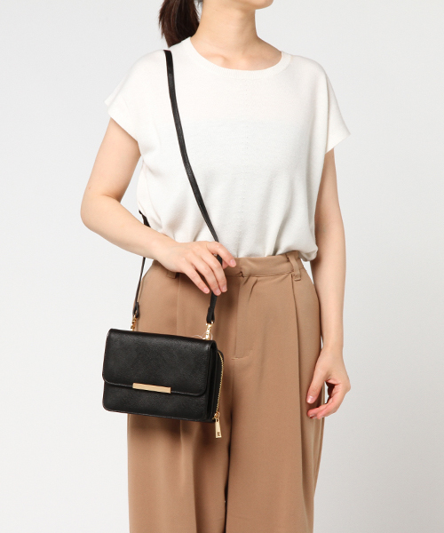 NATURAL BEAUTY BASIC（ナチュラルビューティーベーシック）の「【JJ 12月号掲載】マルチウォレットショルダーバッグ（ショルダーバッグ・レディース・ダークベージュ/ブラック/ベージュ系その他/ピンク/ブラック系その他・ﾌﾘ-）」の12枚目の写真