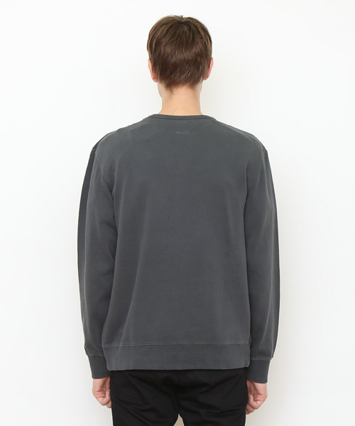 Design Tshirts Store graniph（デザイン　ティーシャツ　ストア　グラニフ）の「ガーメントダイスウェット/フューチャーナードグラフィック（スウェット・メンズ・スミクロ・SMALL/MEDIUM/LARGE/X-SMALL）」の6枚目の写真