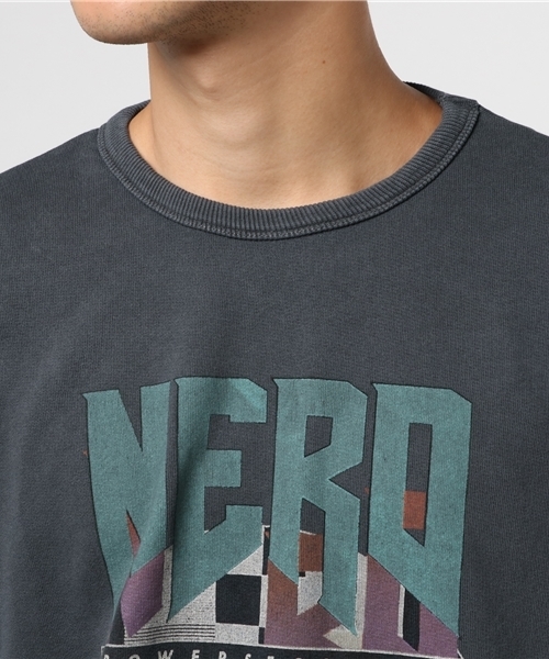 Design Tshirts Store graniph（デザイン　ティーシャツ　ストア　グラニフ）の「ガーメントダイスウェット/フューチャーナードグラフィック（スウェット・メンズ・スミクロ・SMALL/MEDIUM/LARGE/X-SMALL）」の13枚目の写真