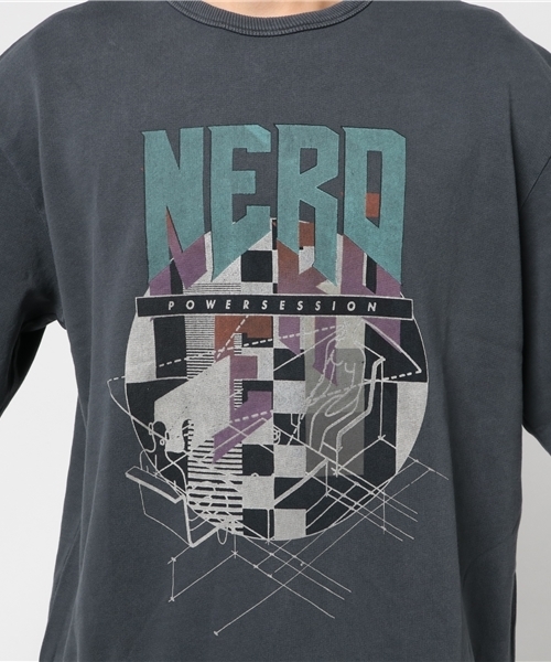 Design Tshirts Store graniph（デザイン　ティーシャツ　ストア　グラニフ）の「ガーメントダイスウェット/フューチャーナードグラフィック（スウェット・メンズ・スミクロ・SMALL/MEDIUM/LARGE/X-SMALL）」の5枚目の写真