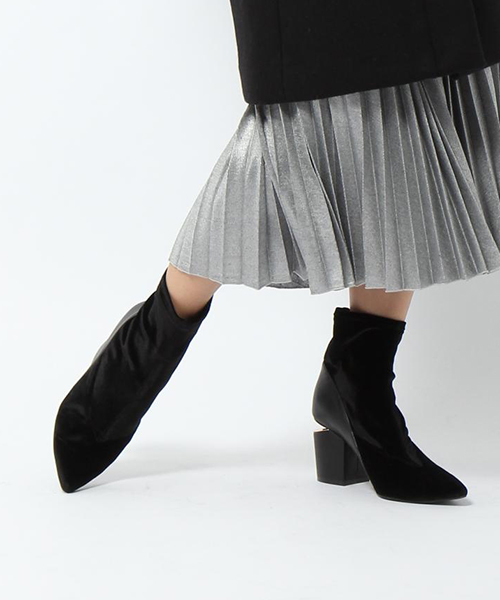 laboratory work（ラボラトリーワーク）の「ベルベットストレッチブーツ（ブーツ・レディース・レッド/ブラック・MEDIUM/LARGE）」の10枚目の写真