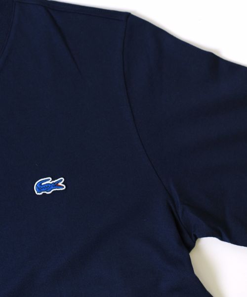 LACOSTE（ラコステ）の「LACOSTE×SHIPS JET BLUE: 別注 ベーシックVネックTシャツ◇（Tシャツ/カットソー・メンズ・ホワイト/ブラック/ネイビー/ブルー系その他/ブルー/ライトグリーン・SMALL/MEDIUM/LARGE/X-SMALL）」の21枚目の写真