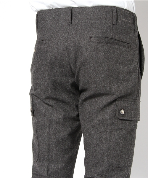 BEAUTY&YOUTH UNITED ARROWS（ビューティーアンドユースユナイテッドアローズ）の「BY T/W 6ポケット スリム カーゴパンツ（カーゴパンツ・メンズ・ダークグレー/ダークブラウン/オリーブ・SMALL/LARGE/MEDIUM/X-LARGE）」の8枚目の写真