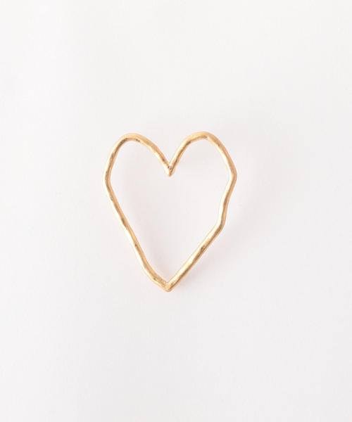 BEAUTY&YOUTH UNITED ARROWS（ビューティーアンドユースユナイテッドアローズ）の「BY∴ ハートピアス ◆（ピアス（両耳用）・レディース・ゴールド/シルバー・FREE）」の3枚目の写真