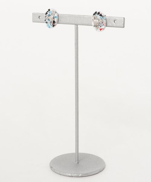 Vivienne Westwood(ヴィヴィアンウエストウッド)の「BE1822/PAULINE EARRINGS(ピアス(両耳用)・レディース・シルバー系その他/ゴールド系その他/シルバー系その他2/ゴールド系その他2・FREE)」の1枚目の写真