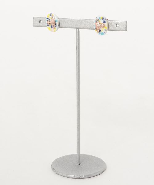 Vivienne Westwood(ヴィヴィアンウエストウッド)の「BE1822/PAULINE EARRINGS(ピアス(両耳用)・レディース・シルバー系その他/ゴールド系その他/シルバー系その他2/ゴールド系その他2・FREE)」の4枚目の写真