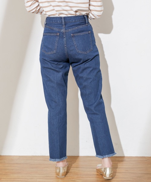 natural couture（ナチュラルクチュール）の「センタープレスデニム（デニムパンツ・レディース・アイボリー/ブルー・SMALL/MEDIUM）」の17枚目の写真