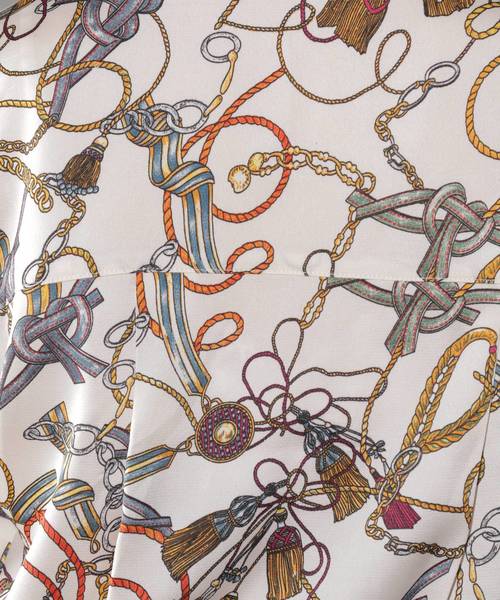 PAGEBOY（ページボーイ）の「チェーンカイキンシャツ（シャツ/ブラウス・レディース・ホワイト/ブラック/ベージュ・FREE）」の10枚目の写真