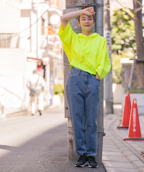 ROOPTOKYO（ループトウキョウ）の「made in standard SHORT LENGTH PULL HOODY（パーカー・レディース・ホワイト/ブラック/グレー/ライム・FREE）」の17枚目の写真