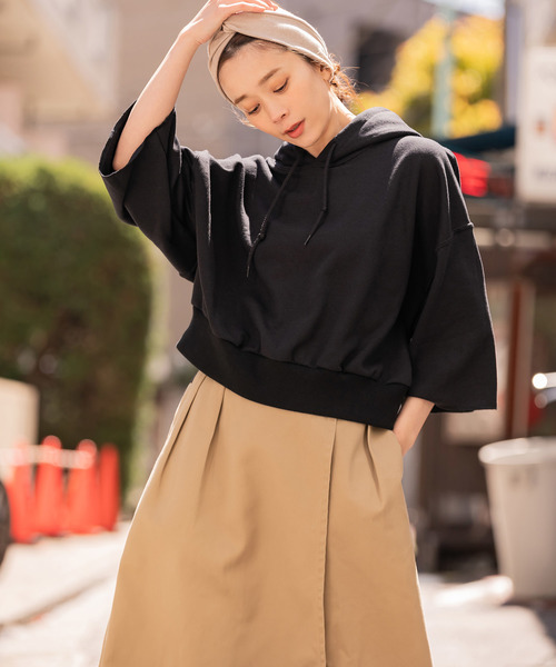 ROOPTOKYO（ループトウキョウ）の「made in standard SHORT LENGTH PULL HOODY（パーカー・レディース・ホワイト/ブラック/グレー/ライム・FREE）」の10枚目の写真