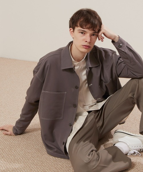 EMMA CLOTHES(エマクローズ)の「TRストレッチ ビッグステッチ L/Sオーバーボックス CPOシャツジャケット EMMA CLOTHES(シャツ/ブラウス・メンズ・ブラック/グリーン/ブラック系その他/ブラウン系その他/ブルー系その他2/ブラウン系その他4/グリーン系その他/ブラウン系その他3/モカ/ブルー/スモークグレー/ブラウン系その他5/ブラウン系その他6/ブラウン系その他7/グレイッシュベージュ/ダークブラウン/サックスブルー/ライラック/ブルー系その他/ブラウン系1・FREE)」の4枚目の写真