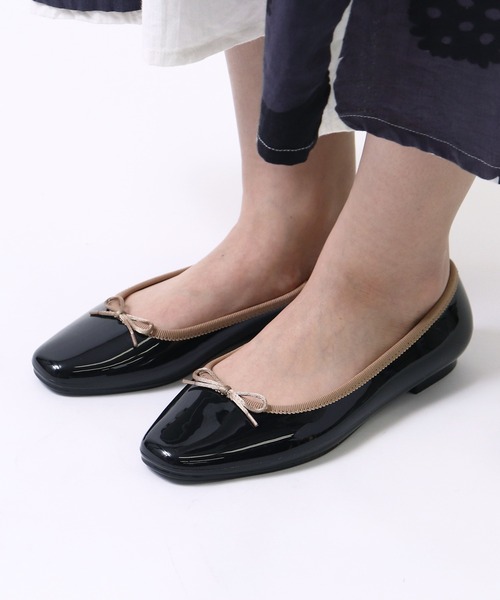 TEMPERATE（テンパレイト）の「・TEMPERATE / テンパレイト  EMMA エマ レインシューズ レインパンプス レインバレエ SYI（レインシューズ・レディース・ネイビー/ベージュ/ブラック/ネイビー系/グレー/キャメル/ナチュラル/ブラック系その他/ライトグレー/ブルー系その他/ライトグリーン/レッド/ピンク/タン/グリーン/オレンジ・41/40/37/39/38/36）」の3枚目の写真