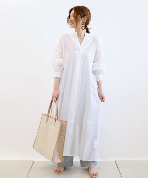 DouDou(ドゥドゥ)の「バックスピンドルシャツワンピース(ワンピース・レディース・オフホワイト/ブルーグリーン・FREE)」の5枚目の写真