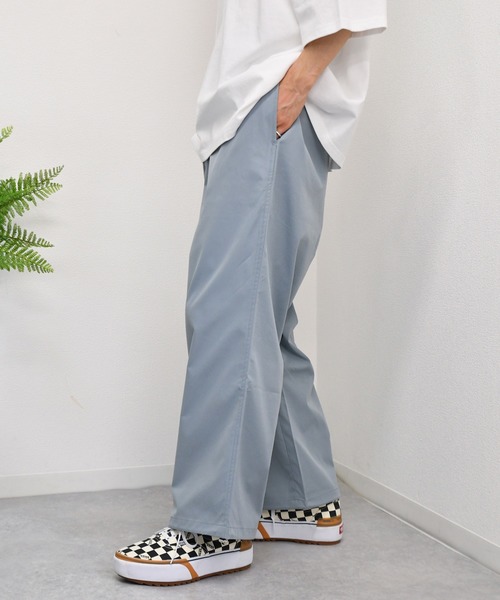 kutir(クティール)の「裾ドローコードワイドスラックス(その他パンツ・メンズ・ライトブルー/ブラック/オフホワイト・SMALL/MEDIUM/LARGE)」の1枚目の写真