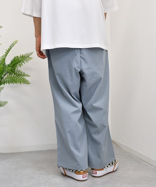 kutir(クティール)の「裾ドローコードワイドスラックス(その他パンツ・メンズ・ライトブルー/ブラック/オフホワイト・SMALL/MEDIUM/LARGE)」の8枚目の写真