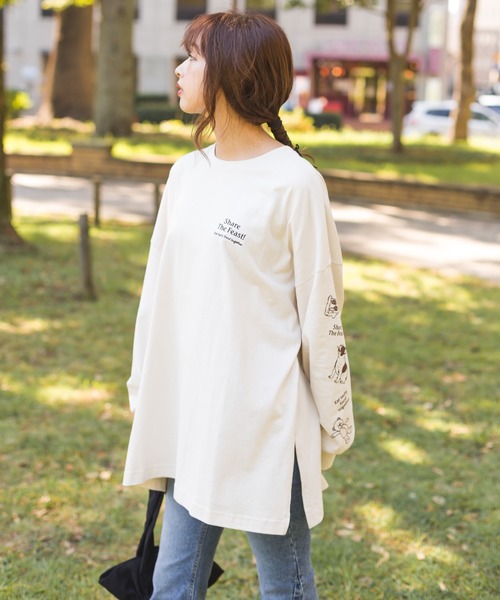 SpRay(スプレイ)の「PIZZA GIRL BIG Tシャツ(Tシャツ/カットソー・レディース・オフホワイト/スミクロ/ライトベージュ/ブルー/パープル・FREE)」の11枚目の写真