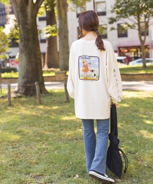 SpRay(スプレイ)の「PIZZA GIRL BIG Tシャツ(Tシャツ/カットソー・レディース・オフホワイト/スミクロ/ライトベージュ/ブルー/パープル・FREE)」の14枚目の写真