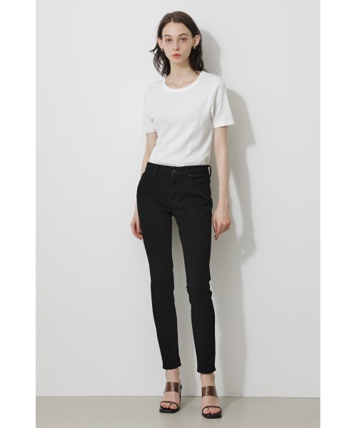 A PERFECT DENIM AIR/アパーフェクトデニムエアー（デニムパンツ