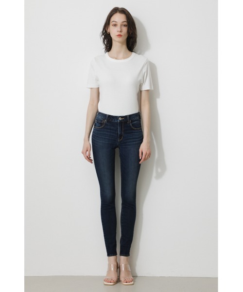 AZUL by moussy（アズールバイマウジー）の「A PERFECT DENIM AIR/アパーフェクトデニムエアー（デニムパンツ・レディース・ブラック/ブルー/ダークブルー・SMALL/MEDIUM/LARGE/X-LARGE/X-SMALL/XX-SMALL）」の11枚目の写真