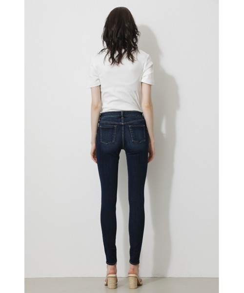 AZUL by moussy（アズールバイマウジー）の「A PERFECT DENIM AIR/アパーフェクトデニムエアー（デニムパンツ・レディース・ブラック/ブルー/ダークブルー・SMALL/MEDIUM/LARGE/X-LARGE/X-SMALL/XX-SMALL）」の9枚目の写真
