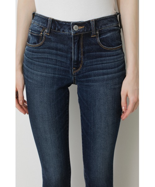 AZUL by moussy（アズールバイマウジー）の「A PERFECT DENIM AIR/アパーフェクトデニムエアー（デニムパンツ・レディース・ブラック/ブルー/ダークブルー・SMALL/MEDIUM/LARGE/X-LARGE/X-SMALL/XX-SMALL）」の6枚目の写真