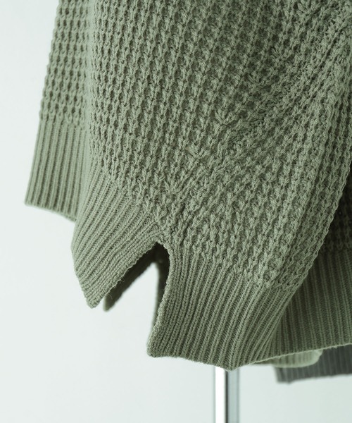 n'OrLABEL（ノアールレーベル）の「『やわらかコクーンワッフルニット』（ニット/セーター・レディース・アイボリー/杢グレー/カーキ/テラコッタ/ブラック/ラベンダー/グレイッシュブルー/モカ・FREE）」の10枚目の写真