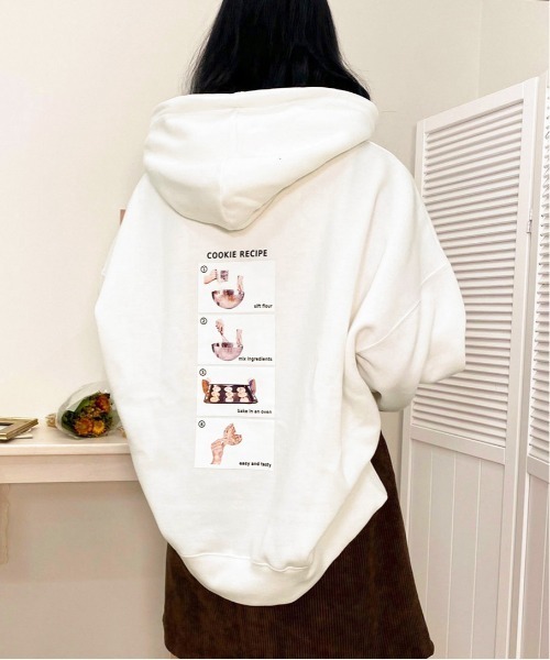 apres jour（アプレジュール）の「アソートプリントフーディ【ZOZOTOWN限定アイテム】（パーカー・レディース・その他/モカ/ラベンダー/ミント/クリーム/ブラック系その他/ライトベージュ/ブラック/アイボリー/オフホワイト・X-LARGE/フリー）」の2枚目の写真