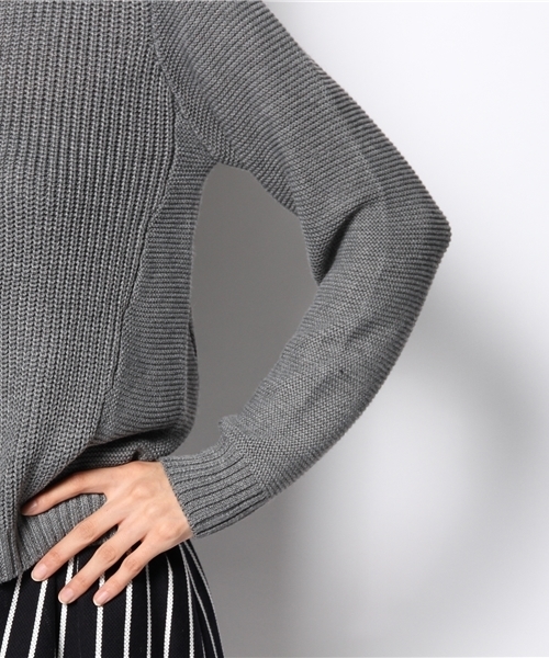 DISCOAT（ディスコート）の「【Discoat】後ろZIP編地切替プルオーバー（ニット/セーター・レディース・グレー/ボルドー/ネイビー/オフホワイト・ﾌﾘ-）」の11枚目の写真