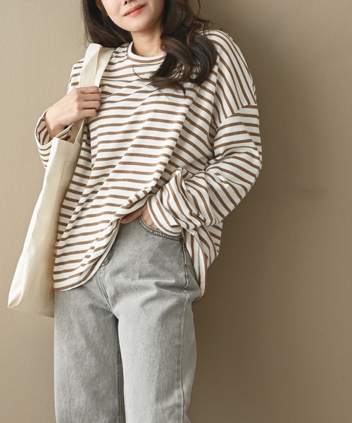 me+em select(ミームセレクト)の「ソフトカラーボーダーTシャツ(Tシャツ/カットソー・レディース・ベージュ/ネイビー/ブラウン/グレー/ピンク/イエロー・FREE)」の8枚目の写真