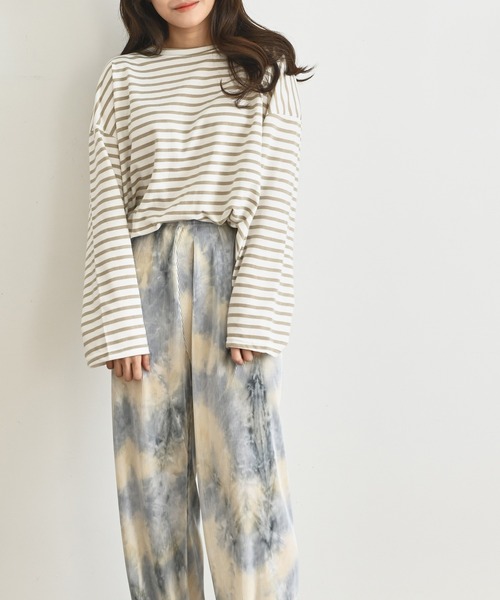 me+em select(ミームセレクト)の「ソフトカラーボーダーTシャツ(Tシャツ/カットソー・レディース・ベージュ/ネイビー/ブラウン/グレー/ピンク/イエロー・FREE)」の13枚目の写真