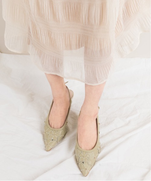 RANDA（ランダ）の「フラワーカットバックストラップパンプス（パンプス・レディース・ブラック/グリーン/クリーム・LL/S/M/L）」の8枚目の写真