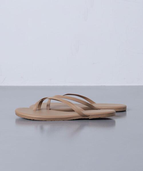 TKEES(ティキーズ)の「<TKEES(ティキーズ)>RILEY サンダル ★◆(サンダル・レディース・ブラック/ベージュ・6/8/5/7)」の6枚目の写真