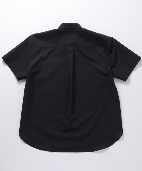 ADAM ET ROPE'（アダムエロペ）の「【吸水速乾/超軽量】ルーズシルエット半袖シャツ/セットアップ対応（シャツ/ブラウス・メンズ・ブラック・S/M/L/XL/XS）」の5枚目の写真