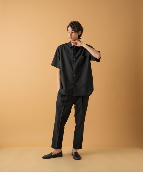 ADAM ET ROPE'（アダムエロペ）の「【吸水速乾/超軽量】ルーズシルエット半袖シャツ/セットアップ対応（シャツ/ブラウス・メンズ・ブラック・S/M/L/XL/XS）」の3枚目の写真