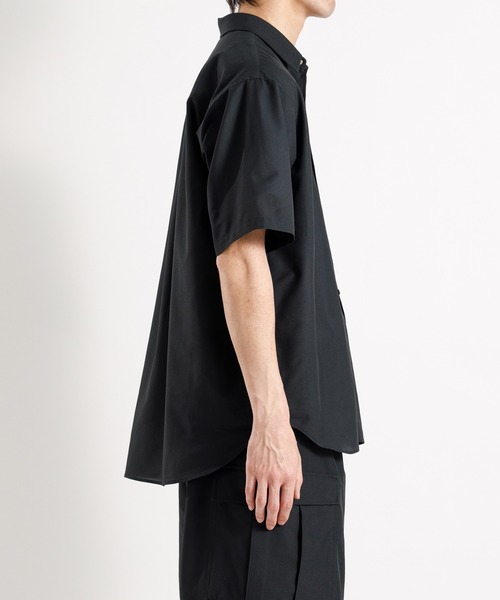 ADAM ET ROPE'（アダムエロペ）の「【吸水速乾/超軽量】ルーズシルエット半袖シャツ/セットアップ対応（シャツ/ブラウス・メンズ・ブラック・S/M/L/XL/XS）」の13枚目の写真