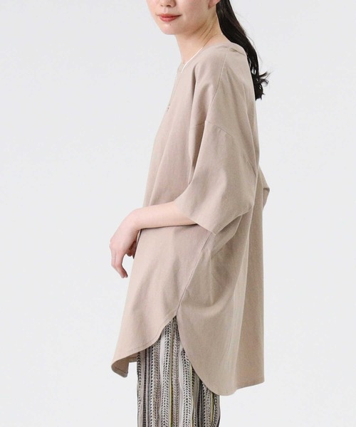 Lee（リー）の「【Lee】ビックラウンドＴシャツ（チュニック・レディース・ホワイト/ライム/ベージュ・M/L）」の16枚目の写真