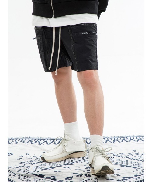 VLADVLADES(ブラッドブラデス)の「【VLADVLADES】Tactical nylon shorts(その他パンツ・メンズ・ブラック・ONE SIZE)」の1枚目の写真