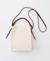 【WEB限定カラー有り】2WAYスクエアショルダー