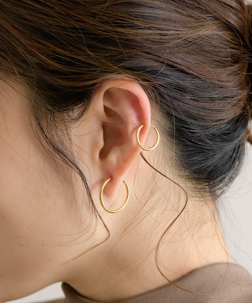 KATHARINE ROSS（キャサリンロス）の「【KATHARINE ROSS】 セットフープイヤリング（イヤリング・レディース・シルバー/ゴールド・MEDIUM）」の4枚目の写真