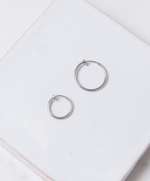 KATHARINE ROSS（キャサリンロス）の「【KATHARINE ROSS】 セットフープイヤリング（イヤリング・レディース・シルバー/ゴールド・MEDIUM）」の6枚目の写真