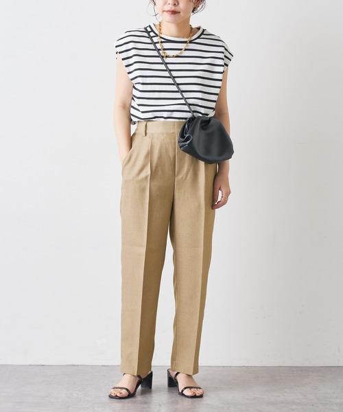 natural couture(ナチュラルクチュール)の「【おうちで洗える!】リネン見え美シルエットパンツ(その他パンツ・レディース・グレー/キャメル/ライトベージュ・FREE)」の14枚目の写真