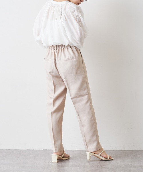 natural couture(ナチュラルクチュール)の「【おうちで洗える!】リネン見え美シルエットパンツ(その他パンツ・レディース・グレー/キャメル/ライトベージュ・FREE)」の10枚目の写真