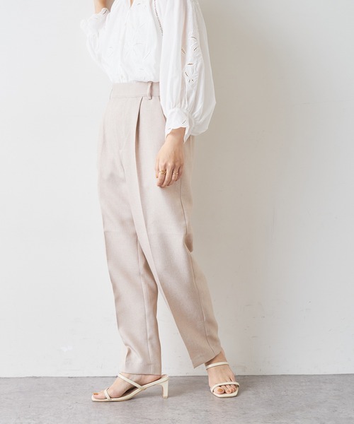 natural couture(ナチュラルクチュール)の「【おうちで洗える!】リネン見え美シルエットパンツ(その他パンツ・レディース・グレー/キャメル/ライトベージュ・FREE)」の7枚目の写真