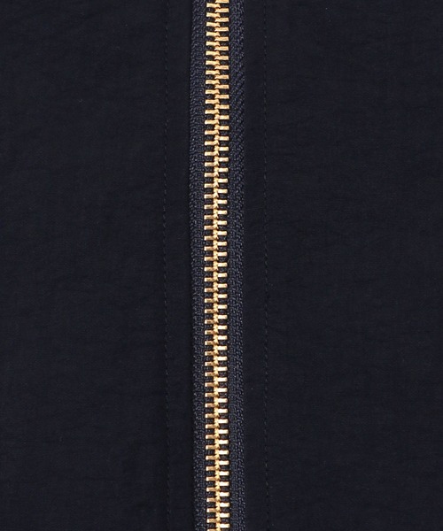 LEPSIM（レプシィム）の「撥水ドルマンマンパ　950781（マウンテンパーカー・レディース・グレイッシュベージュ/ネイビー/ブラウン・MEDIUM/LARGE）」の9枚目の写真